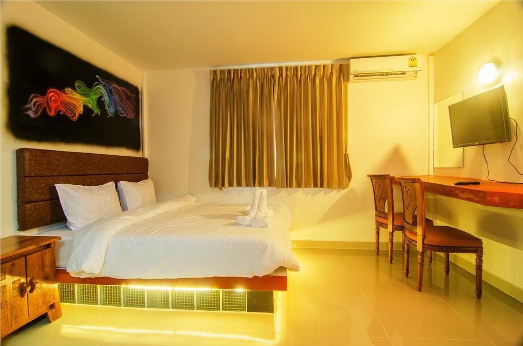 Khunsri Resort Art Boutique Hotel Паттайя Экстерьер фото