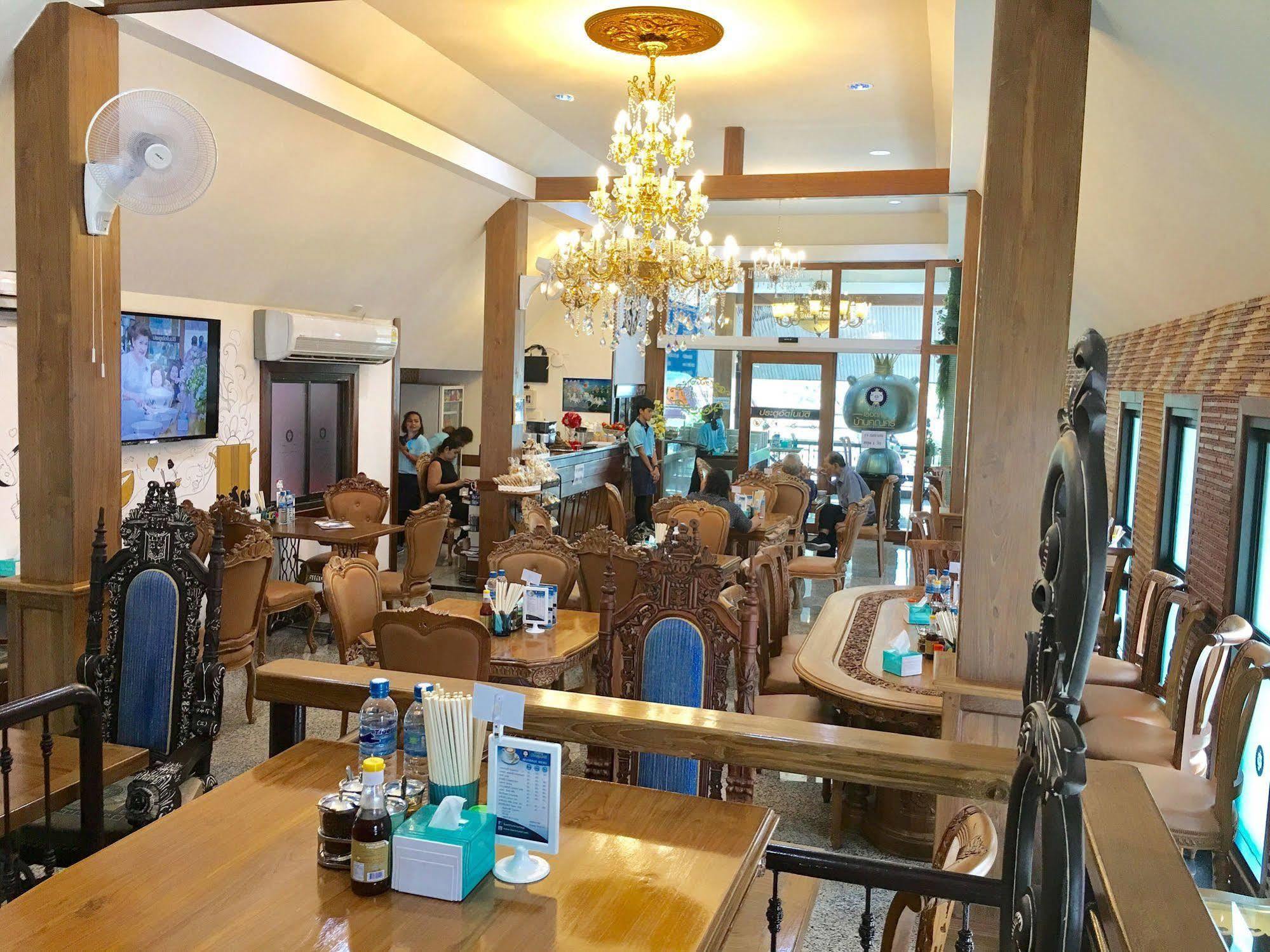 Khunsri Resort Art Boutique Hotel Паттайя Экстерьер фото
