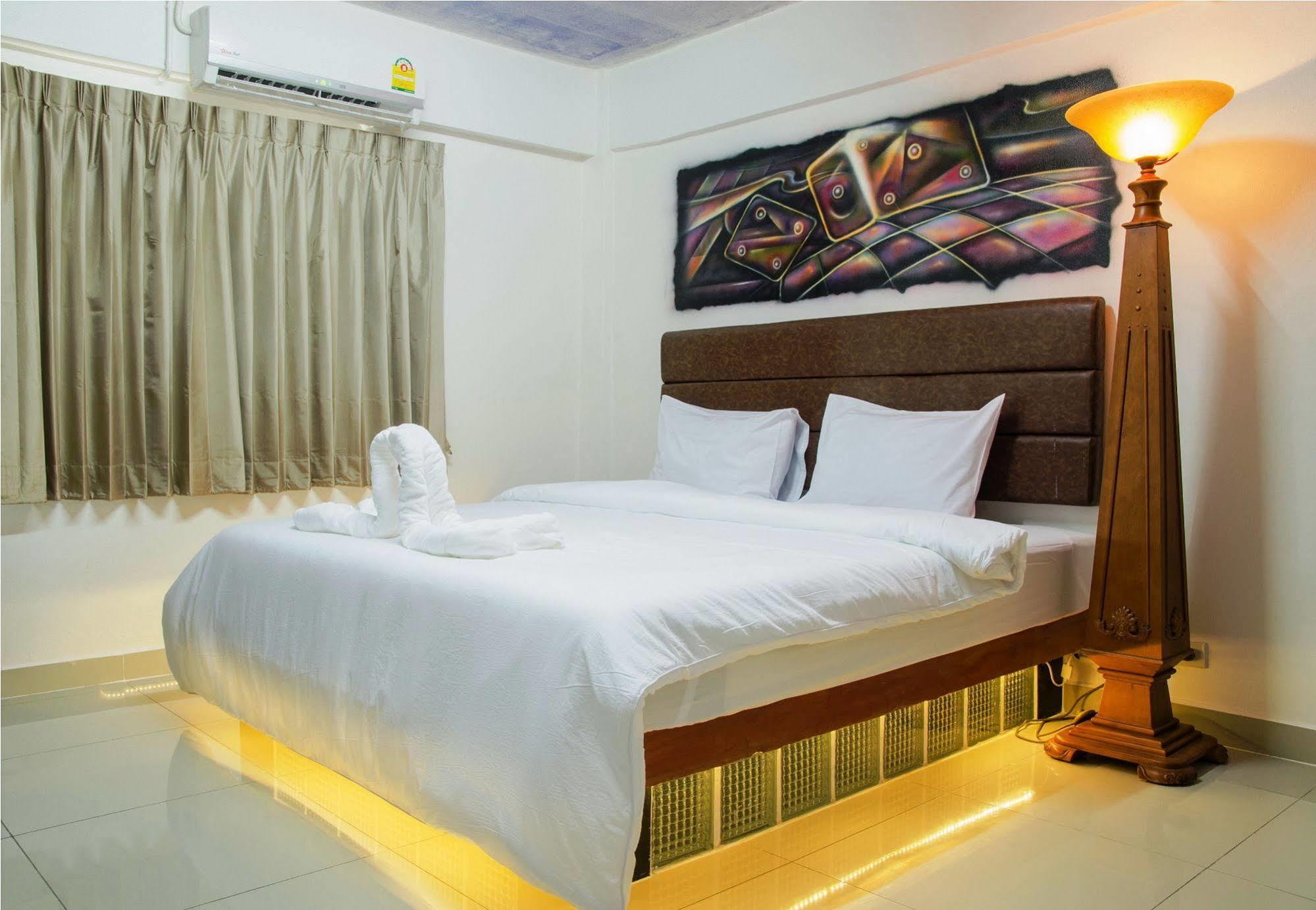 Khunsri Resort Art Boutique Hotel Паттайя Экстерьер фото